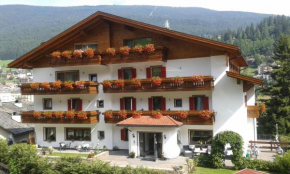  Hotel Garni Walter  Ортизеи